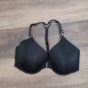 NWT Victoria's Secret T-shirt Bra